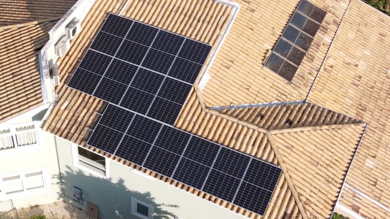 Leia mais sobre o artigo Sistema Residencial 6,3 kWp